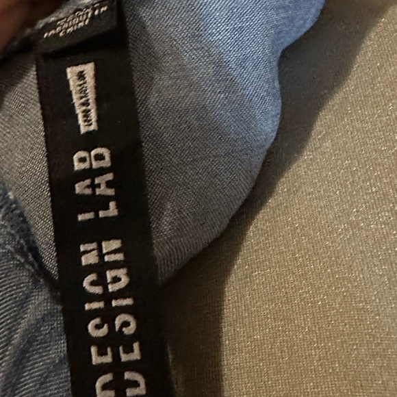 Off the Shoulder Denim/Chambray Shirt - Picture 5 of 9